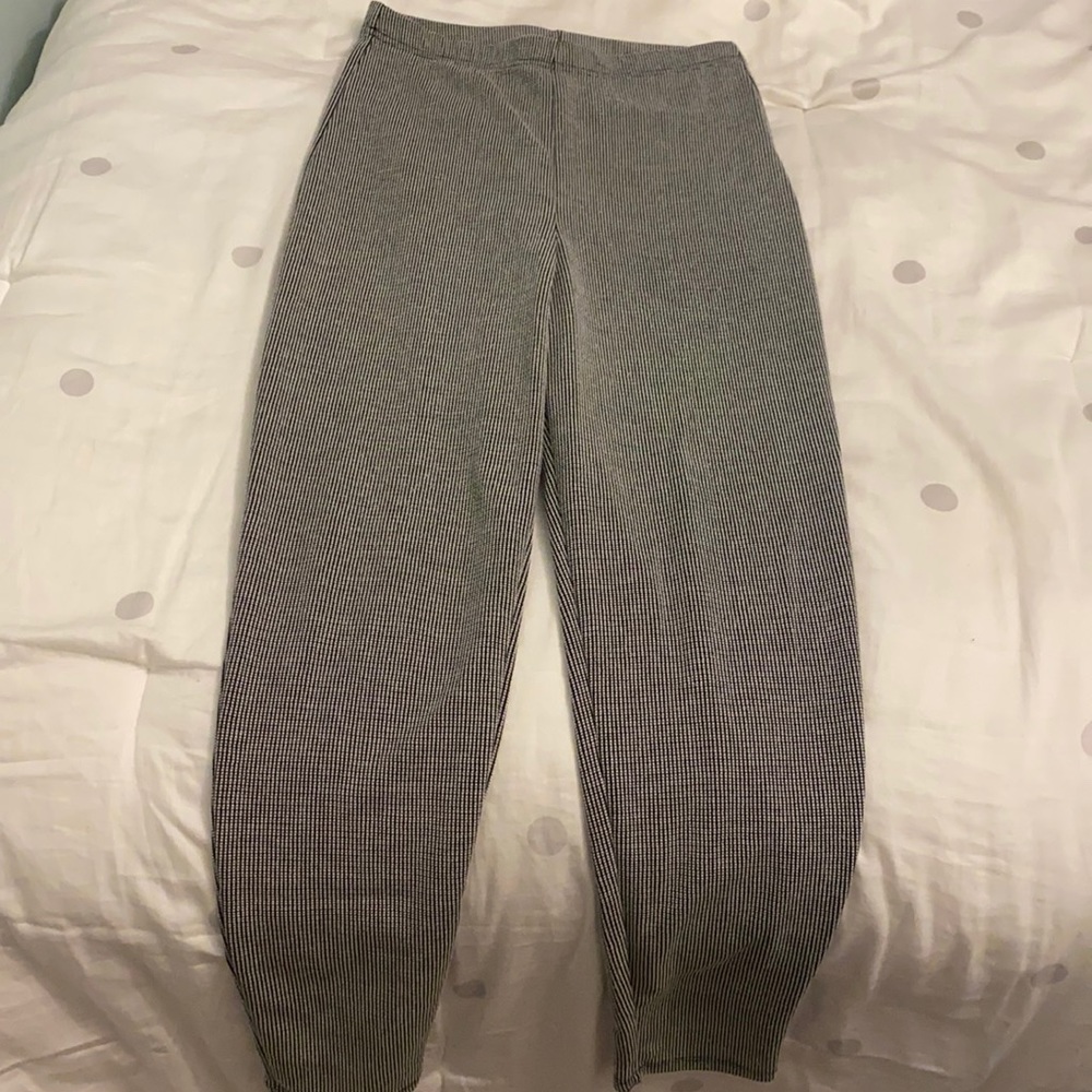 Forever 21 Black and white dress pants